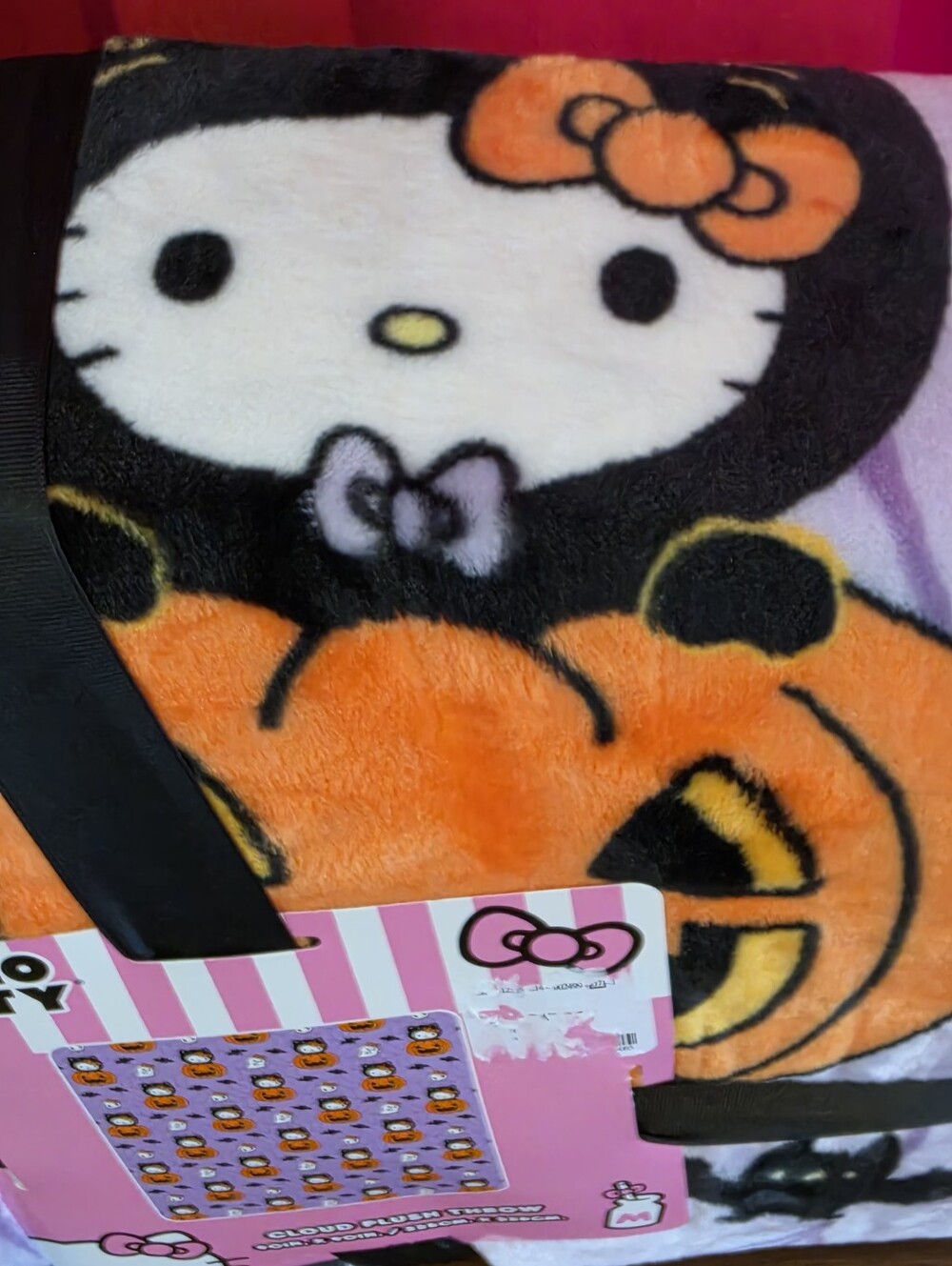 Hello Kitty as Black Cat in Pumpkin & Bat Purple Cloud Plush Throw Blanket NWT